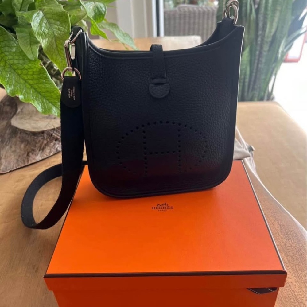 Hermès Evelyne 16 Bag